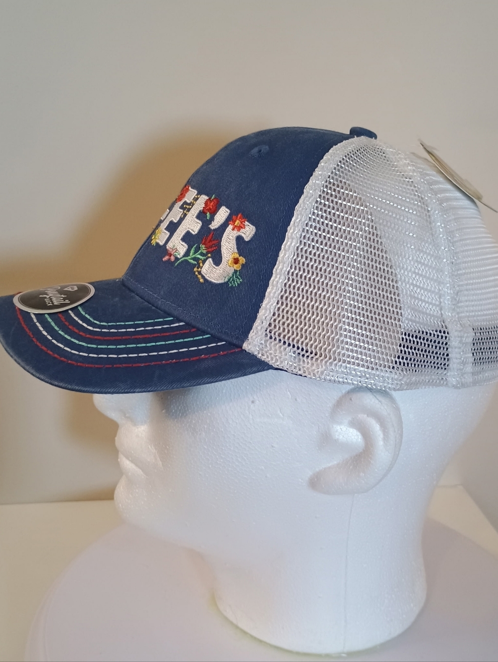 BUC-EES Navy Floral Mesh Ponytail Trucker Cap - Picture 3 of 7